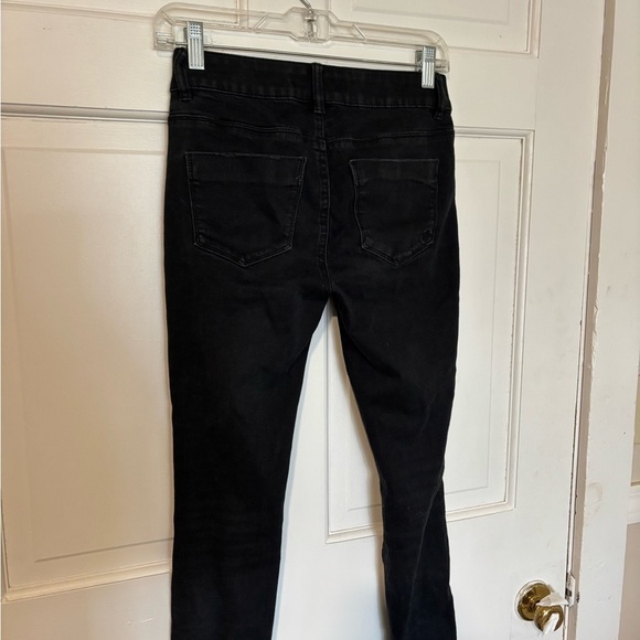 Distressed Black Skinny Jeans - Picture 3 of 6